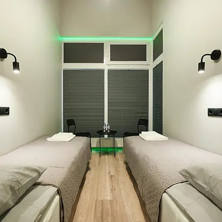 Nomad Boutique - Women Only, Self Check-in, Centre