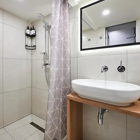 Hostal Bold - New Self Check-in In Center *