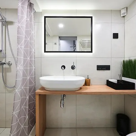 Bold - New Self Check-in In Center