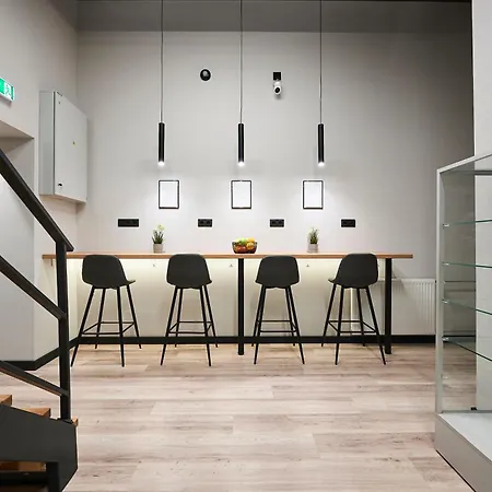 Bold - New Self Check-in In Center Hostal