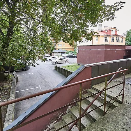 Bold - New Self Check-in In Center Vandrerhjem Tallinn