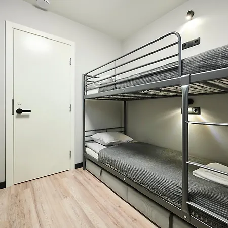 Bold - New Self Check-in In Center Hostal