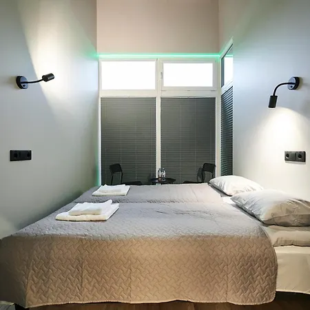 Hostel Nomad Boutique - Women Only, Self Check-in, Centre Tallinn
