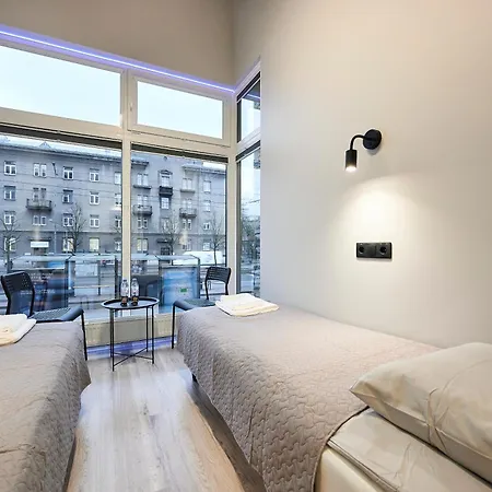 Bold - New Self Check-in In Center タリン