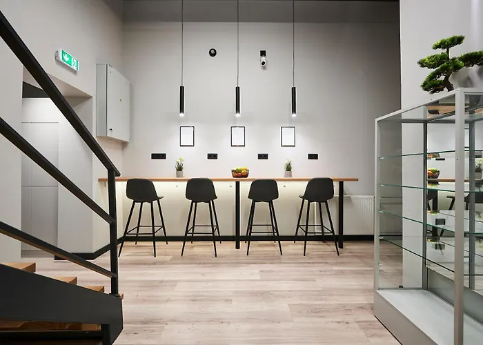 Bold - New Self Check-in In Center Hostel